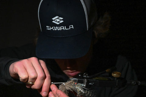 Tying flies in a Skwala Fusion Hybrid and Icon Trucker.