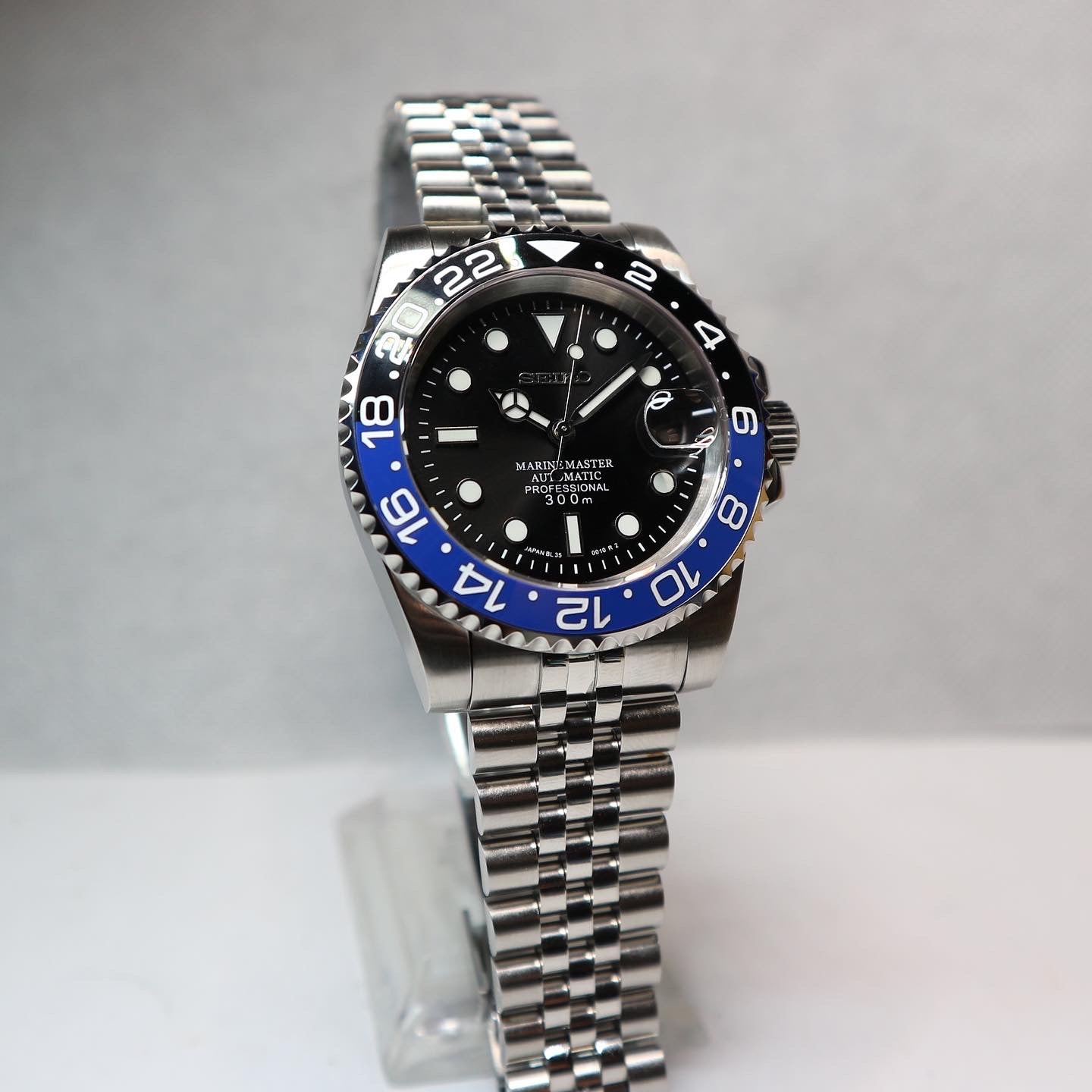 Montre Batman GMT seiko mod custom watch submariner – Moddertimer