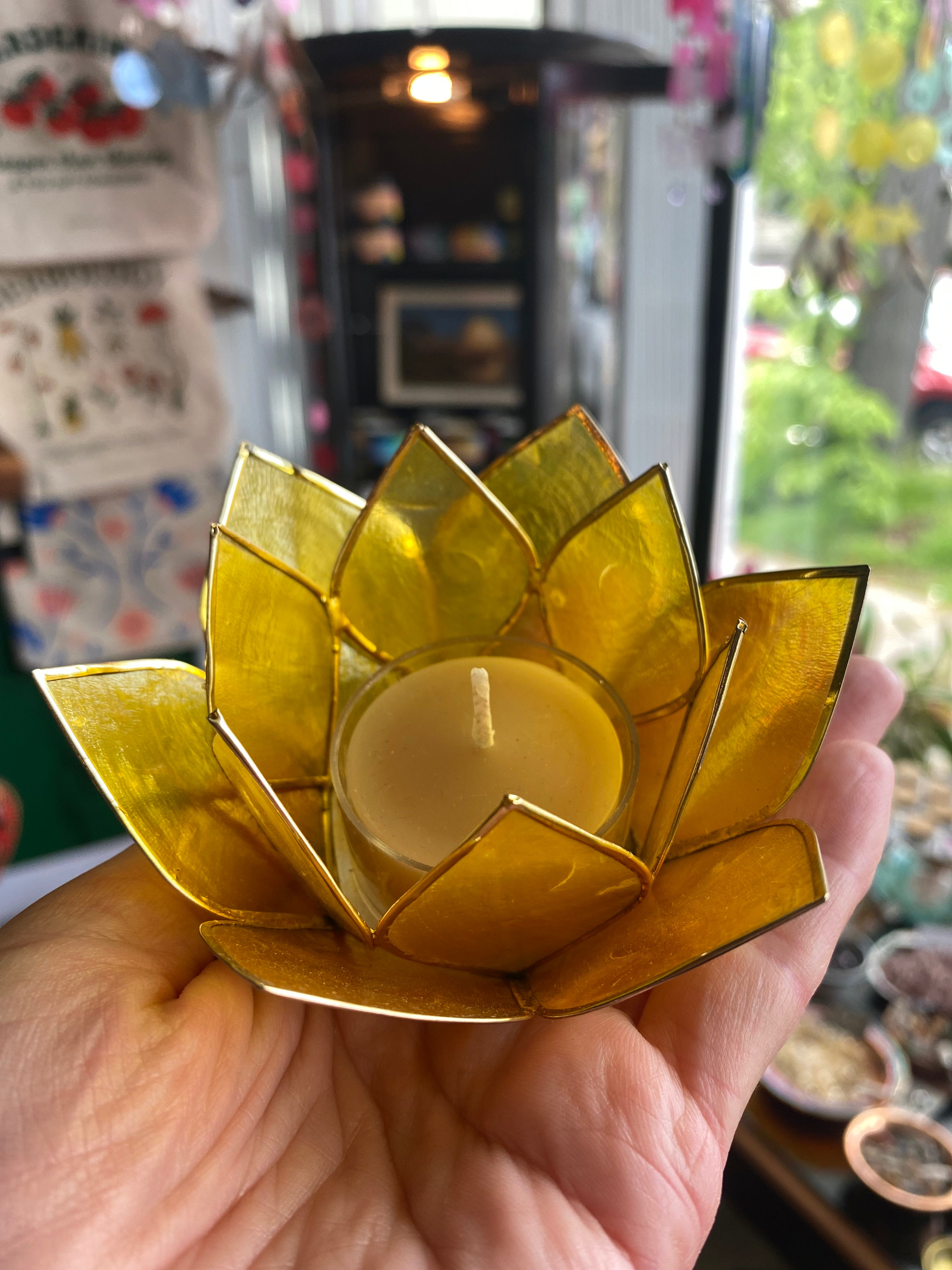 Mini Gemstone Lotus -Citrine