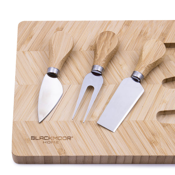 Bamboo Cheeseboard & 3 Knife Set Image 3