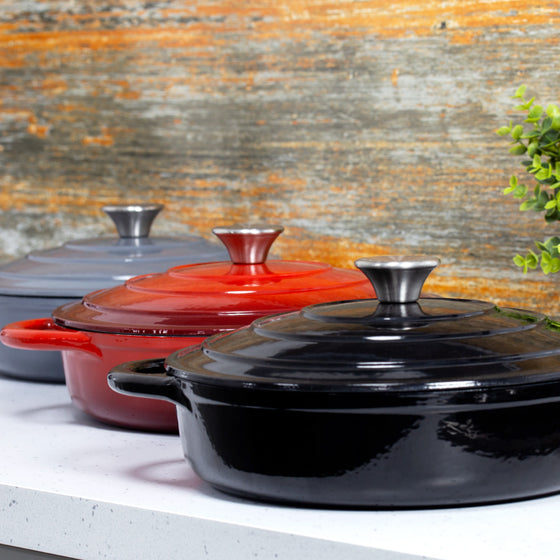 28cm Red Cast Iron Shallow Casserole Dish With Lid