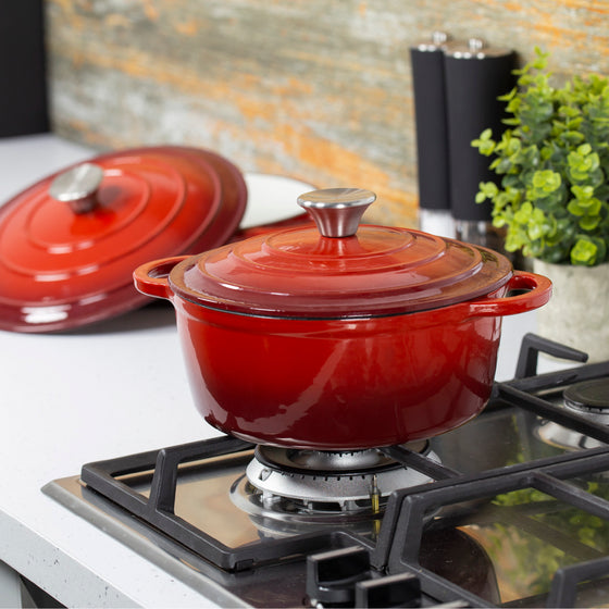 22cm Red Cast Iron Casserole Dish With Lid Image 5