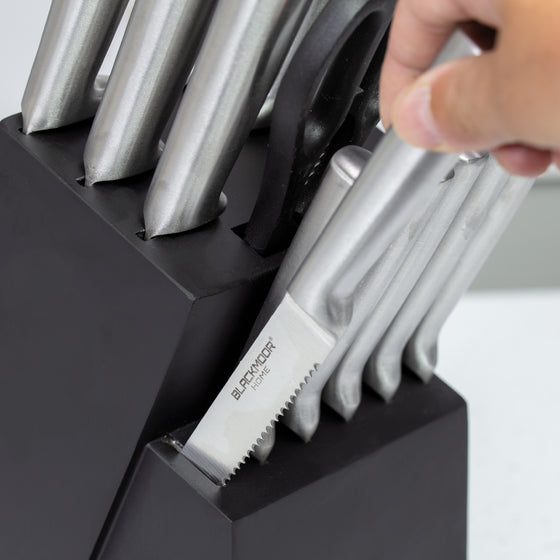 12-Piece Knife Set With Accessories And Matt Black Block Image 3