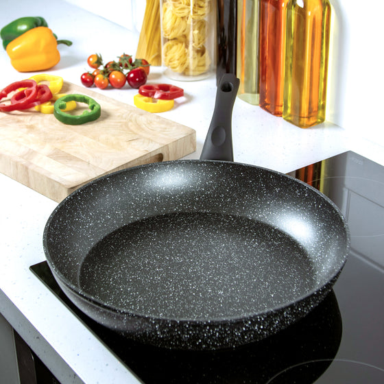 Classic 32cm Black Non Stick Frying Pan Image 2