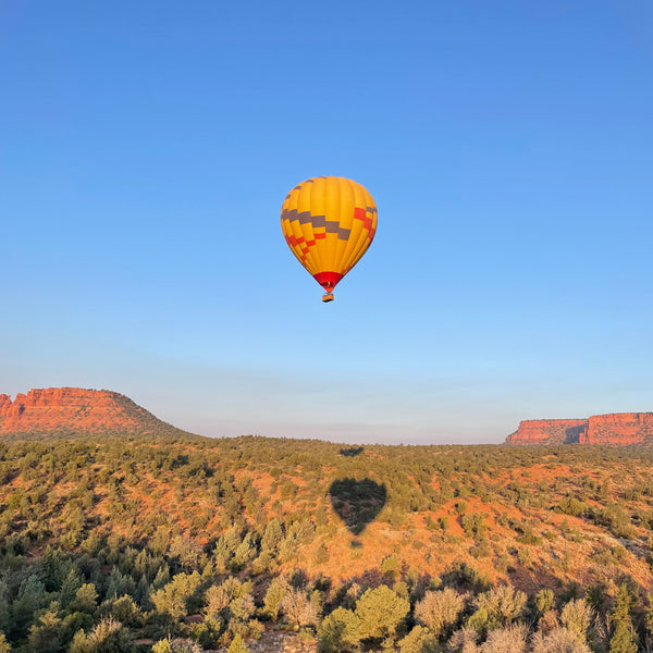 hot air balloon in sedona, az