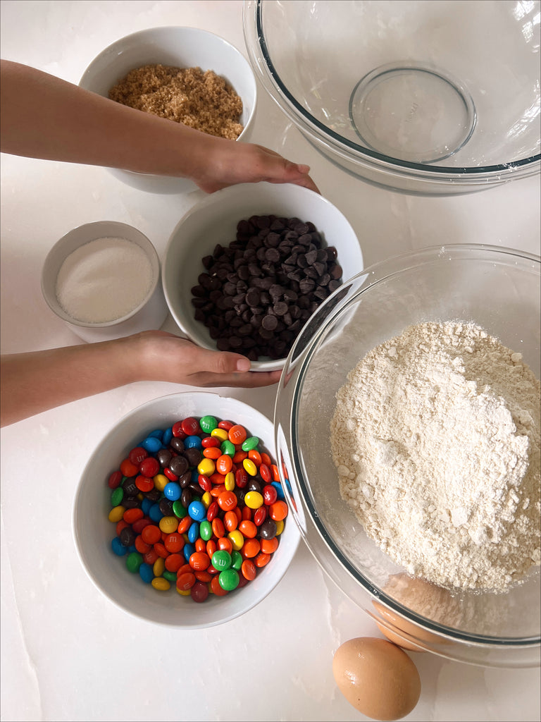 baking, kids activities, good life, stevie and sazan, recipe ideas, kid friendly cookie recipes, m&m cookie recipes