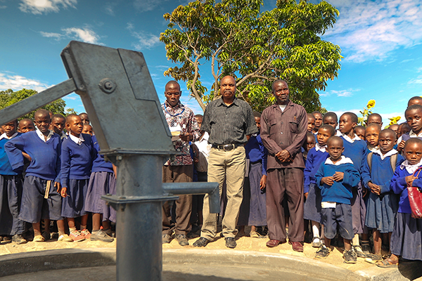 Construction of well project photo