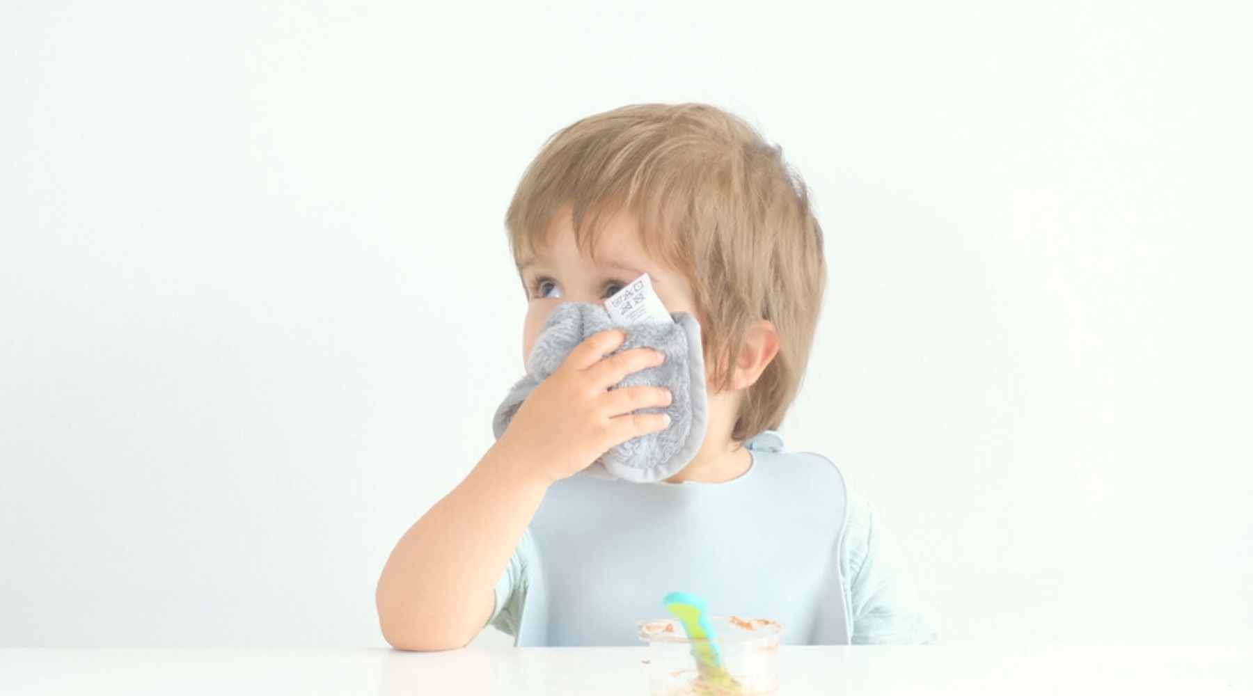 mushi microfibre cleansing cloths clean up kids' skin effectively with non-chemical cleaning power