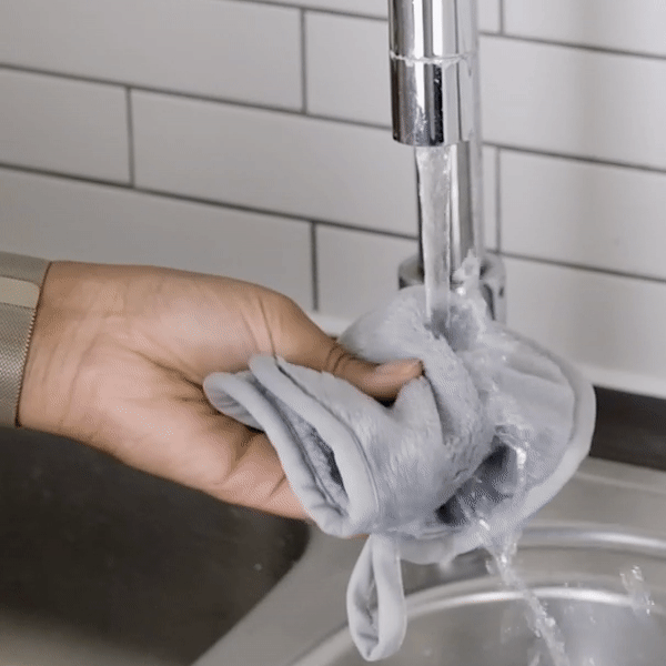 Mushi wash cloths clean up kids using microfibre fabric