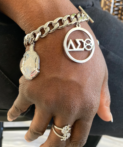 Delta Sigma Theta Pendant Braclet