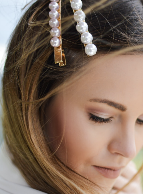 How to Transform Unused Jewelry Into Hair Accessories by Iles Formula