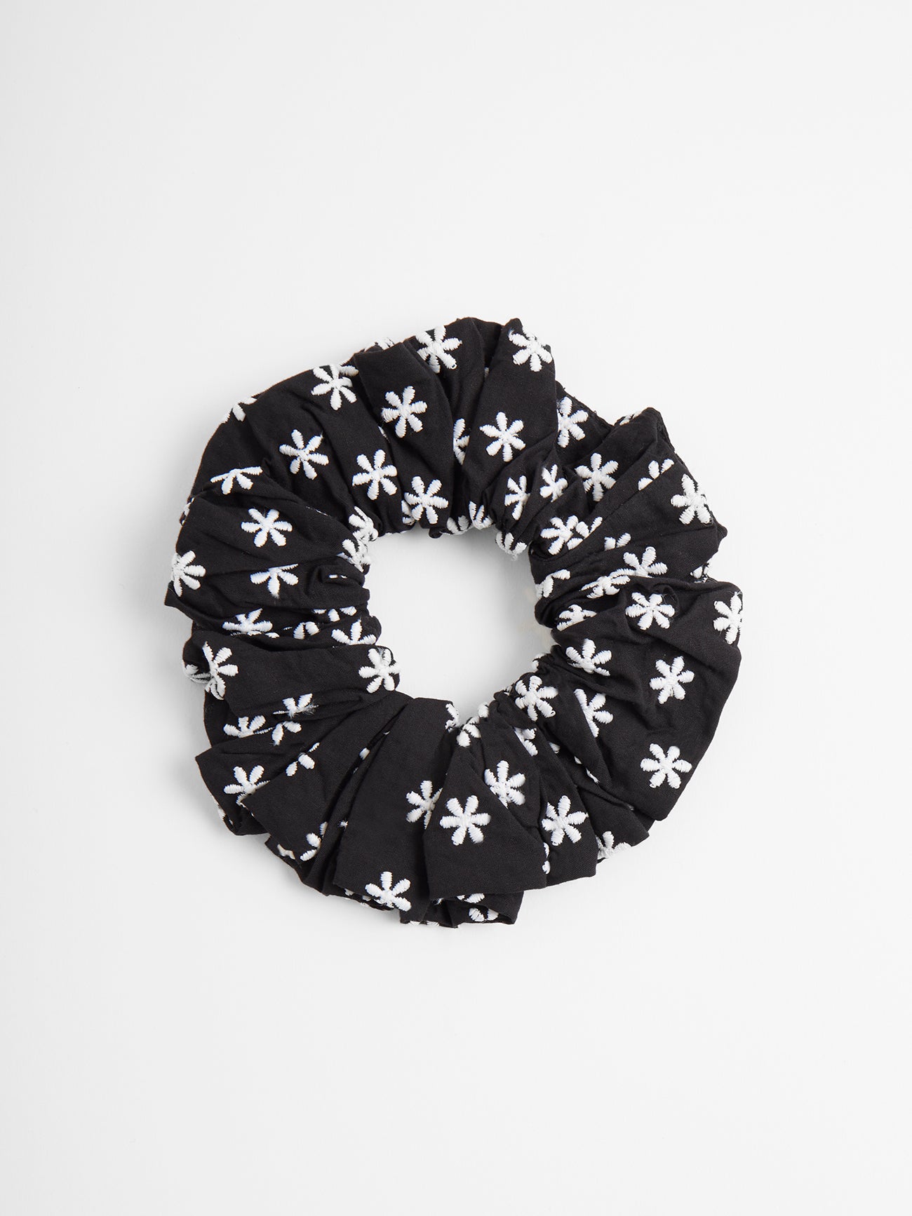 Lena Embroidery Hair Scrunchie Black/White