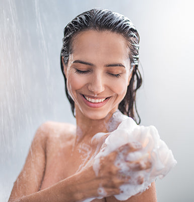 <p>Apply it on wet skin, and lather up the fun!</p>