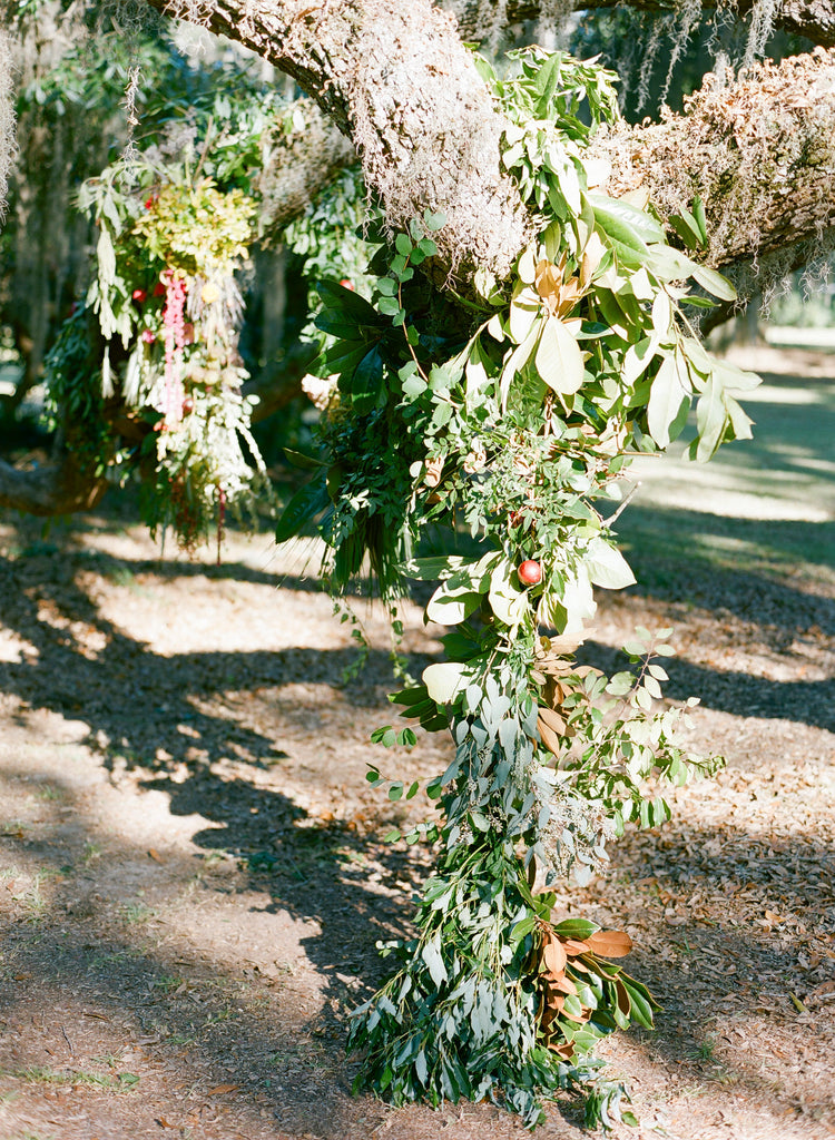 Worldwide Luxury Florist based in Atlanta, Georgia | Christy Hulsey + Colonial House of Flowers Bohemian Wildflower Foraged Garland 