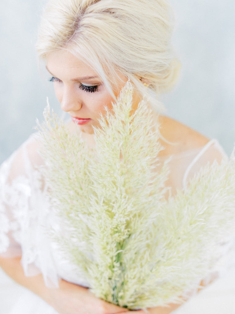 Luxury Garden Style Flower Bouquet Created in 1 Day Private Flower Workshop with Christy Hulsey, Colonial House of Flowers in Atlanta, Georgia with Pampas Grass and Blonde Bride