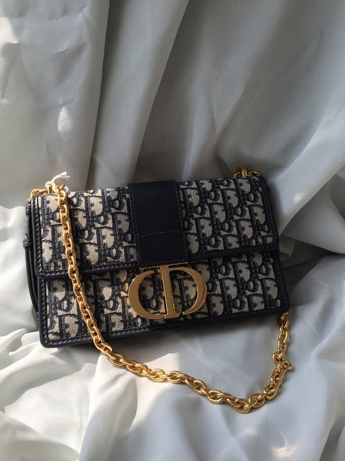 Dior 30 Montaigne Bag Blue Dior Oblique Jacquard – Coco Approved