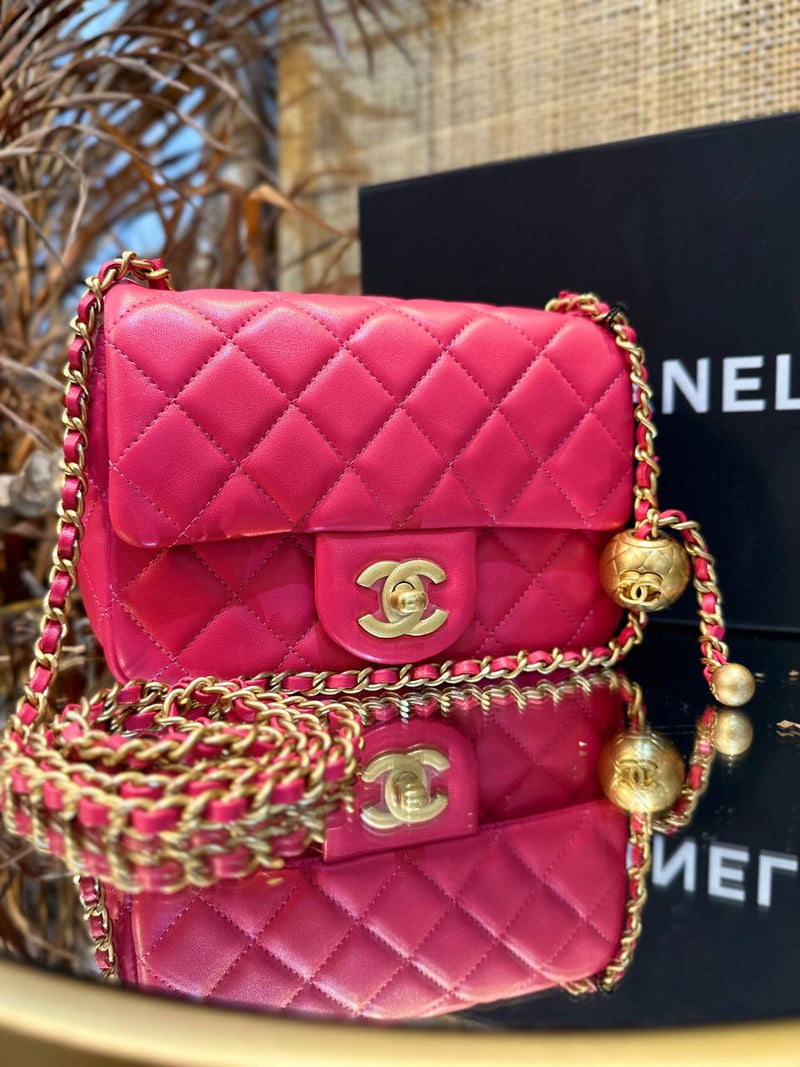 Chanel Hot Pink Quilted Lambskin Diamond Crossbody Bag  myGemma  Item  118928