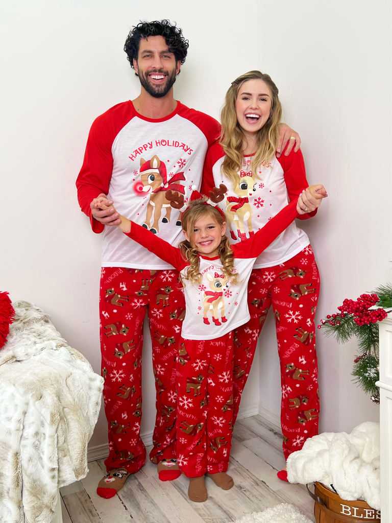 Rudolph Matching Family Pajama - Reindeer Christmas PJs Red Nose Included :  : Clothing, Shoes & Accessories