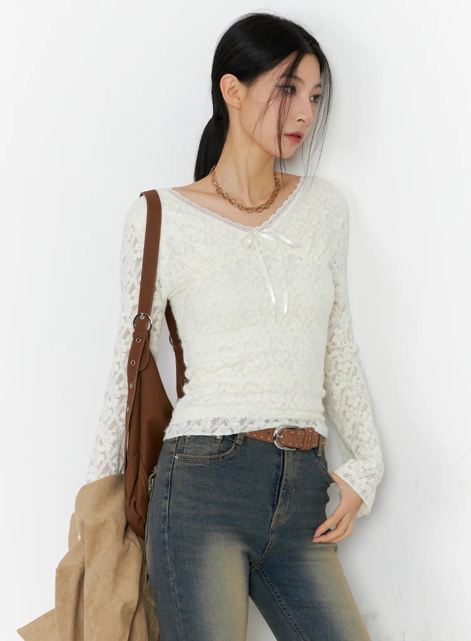 Ribbon V-neck Long Sleeve Top CC1109