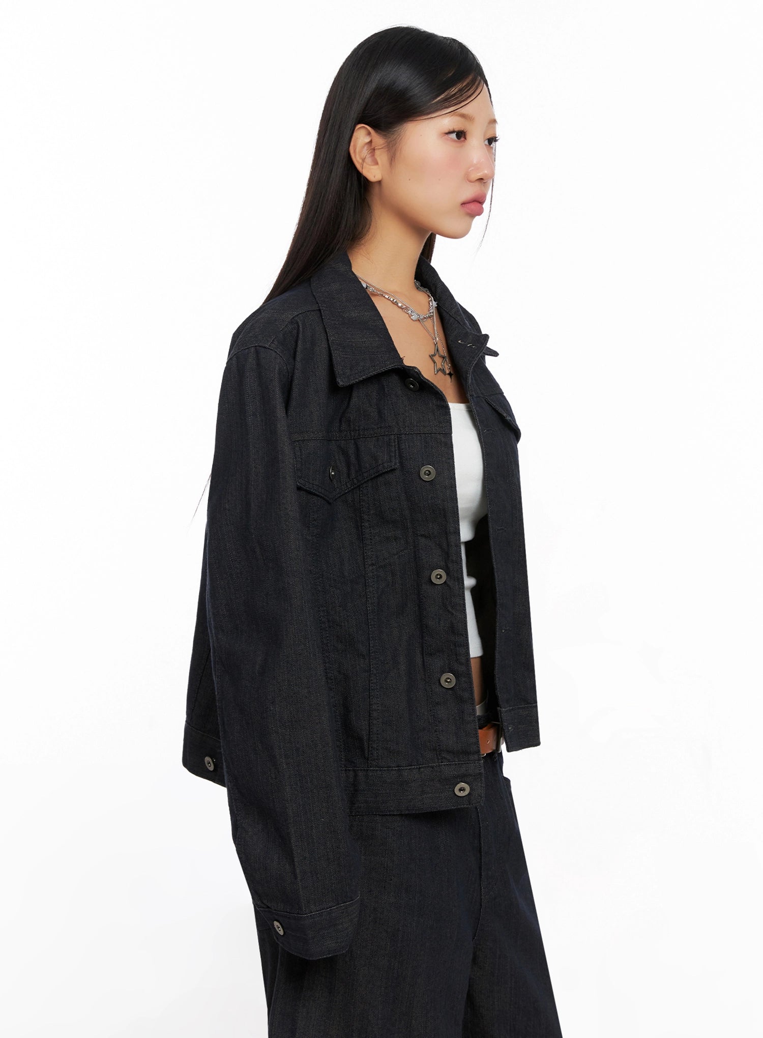 Collared Button-Up Denim Jacket IG527