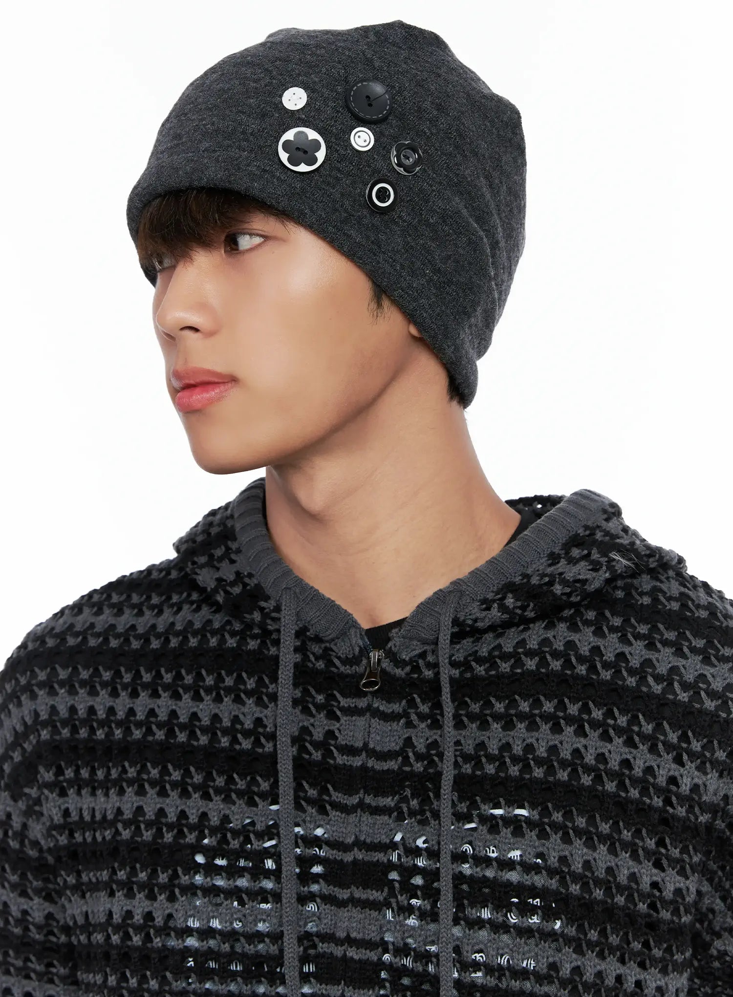 Button Decor Beanie IO506