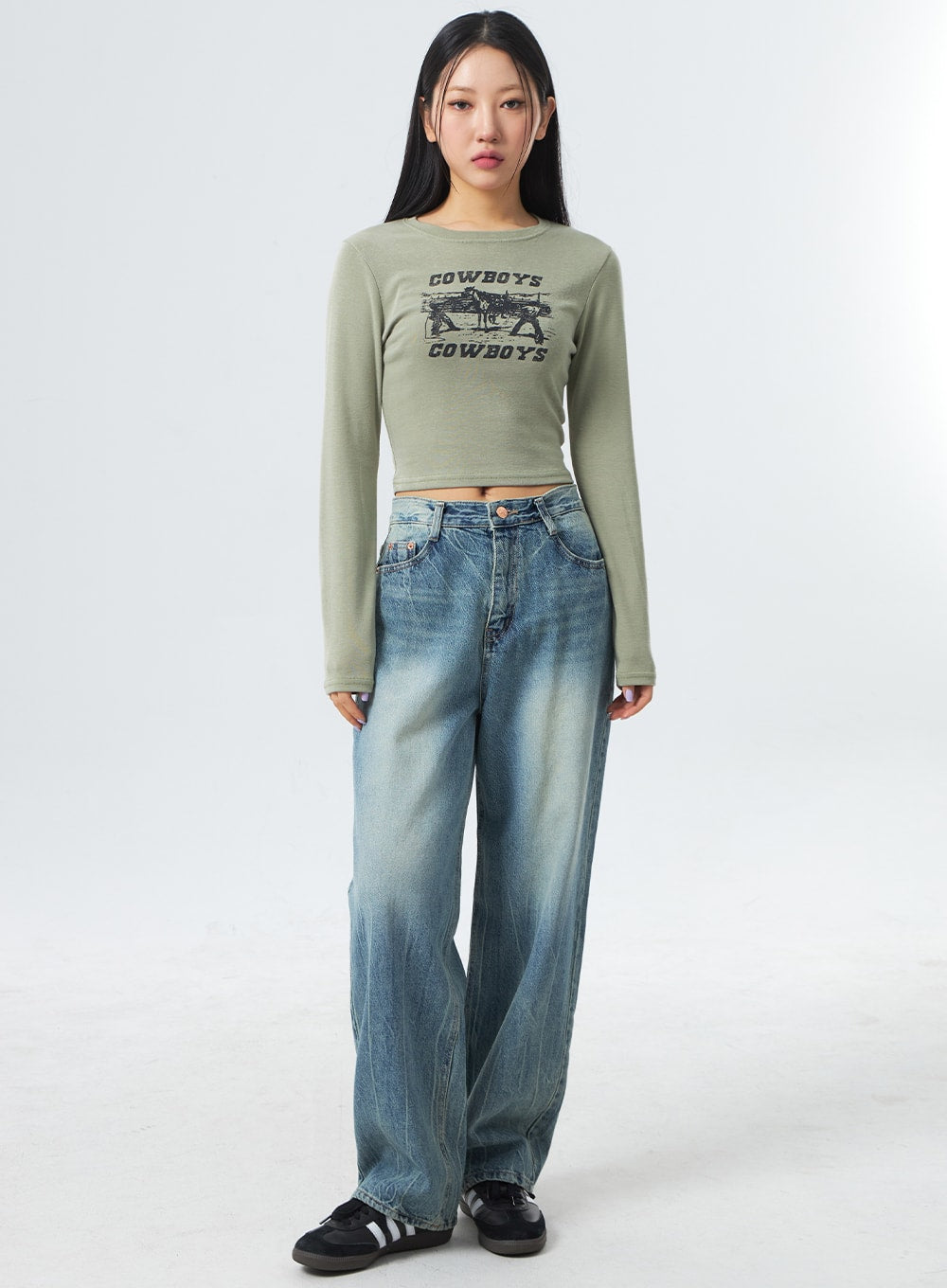 Mid-Rise Blue Jeans CM329