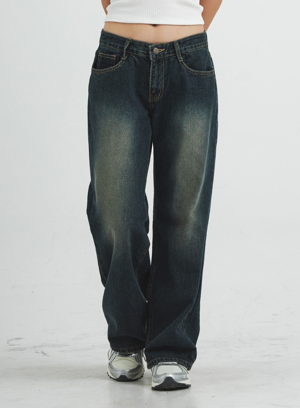 Low Rise Washing Wide Jeans CS14 - Lewkin