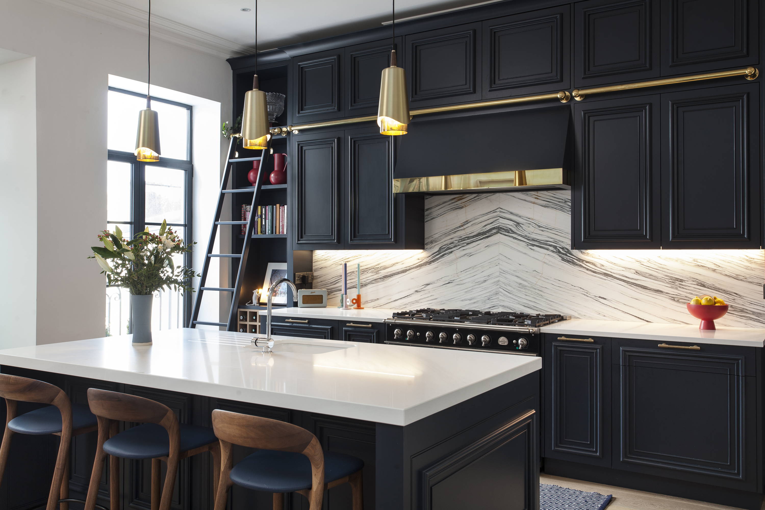 gold kitchen cabinets        
        <figure class=