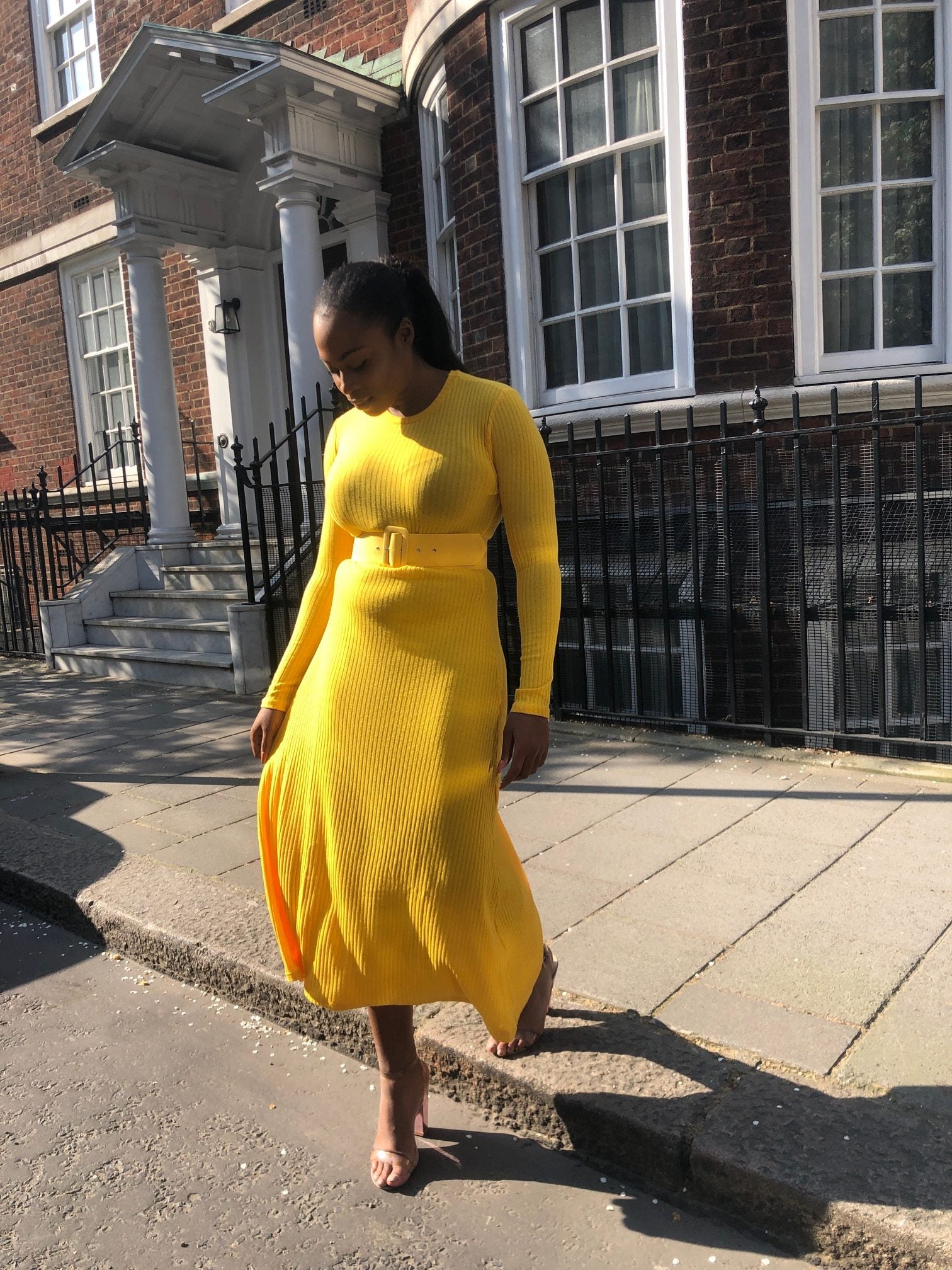 OUTFIT OF THE DAY : SO, SO YELLOW! by Ozinna