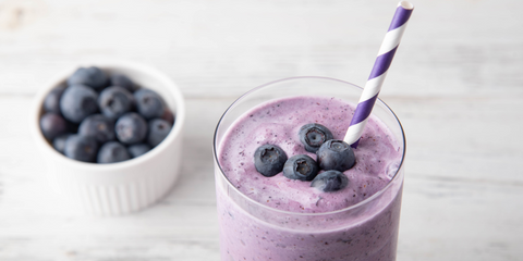 blueberry bliss smoothie with Bloat powder
