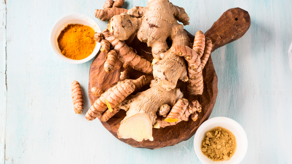 summer detox tips - ginger and turmeric