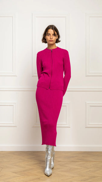 fuchsia knitted outfit