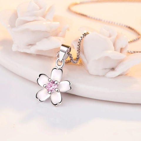 Flower Pendant Necklace