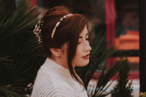 Gran garra de pelo floralie-diadema estrecha-blanco tokio-accesorios para el cabello hechos a mano francés-Accesorios Tegen