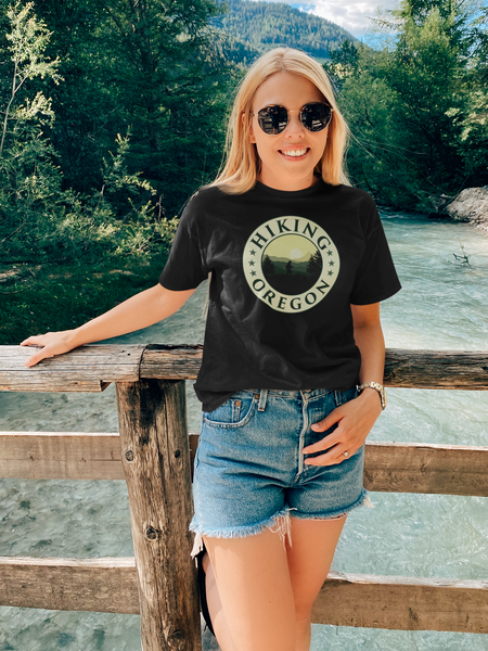 Hiking Oregon - T Shirt