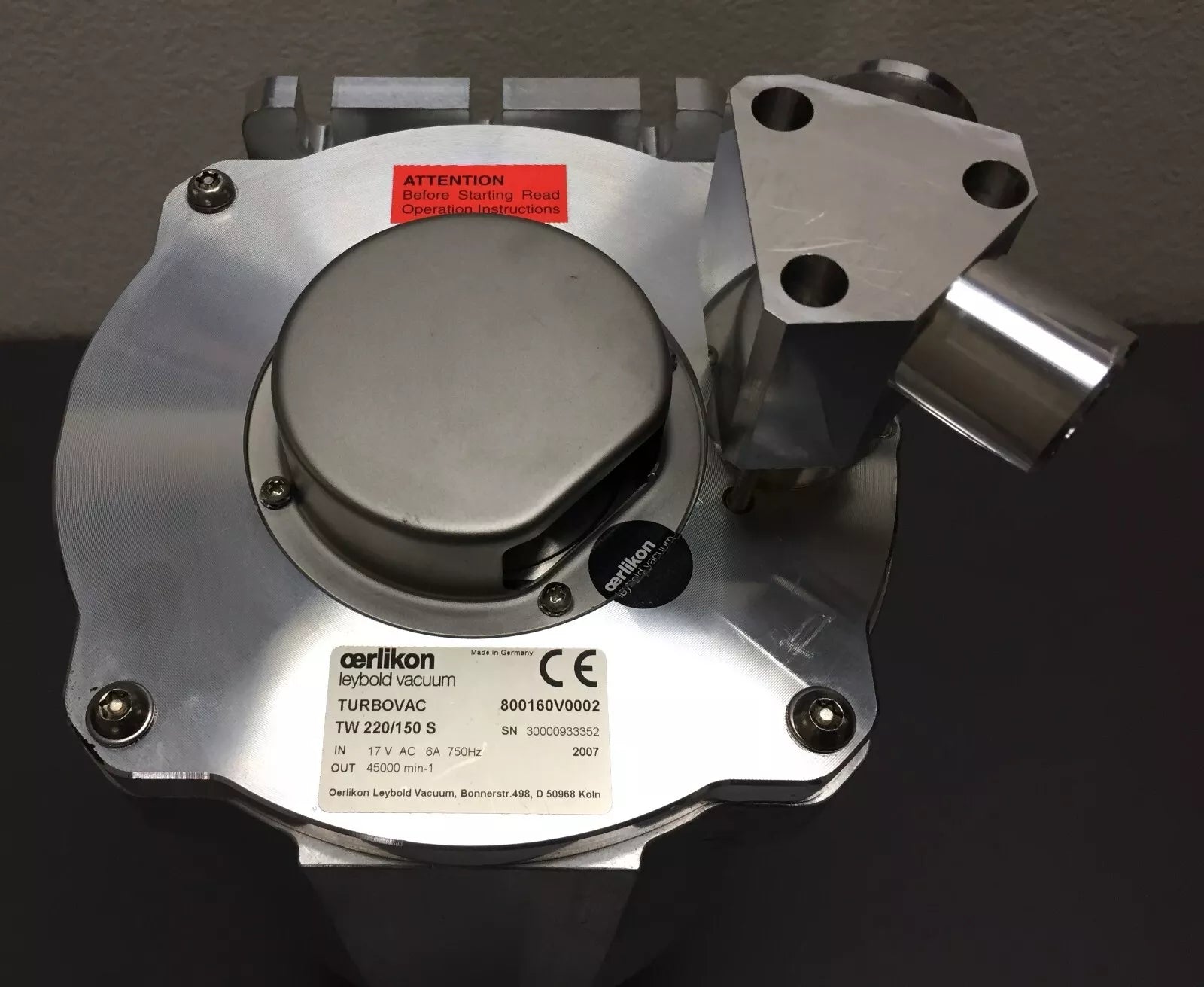 Oerlikon Leybold Turbovac TW 220/150 S Turbo Vacuum Pump 800160V0002