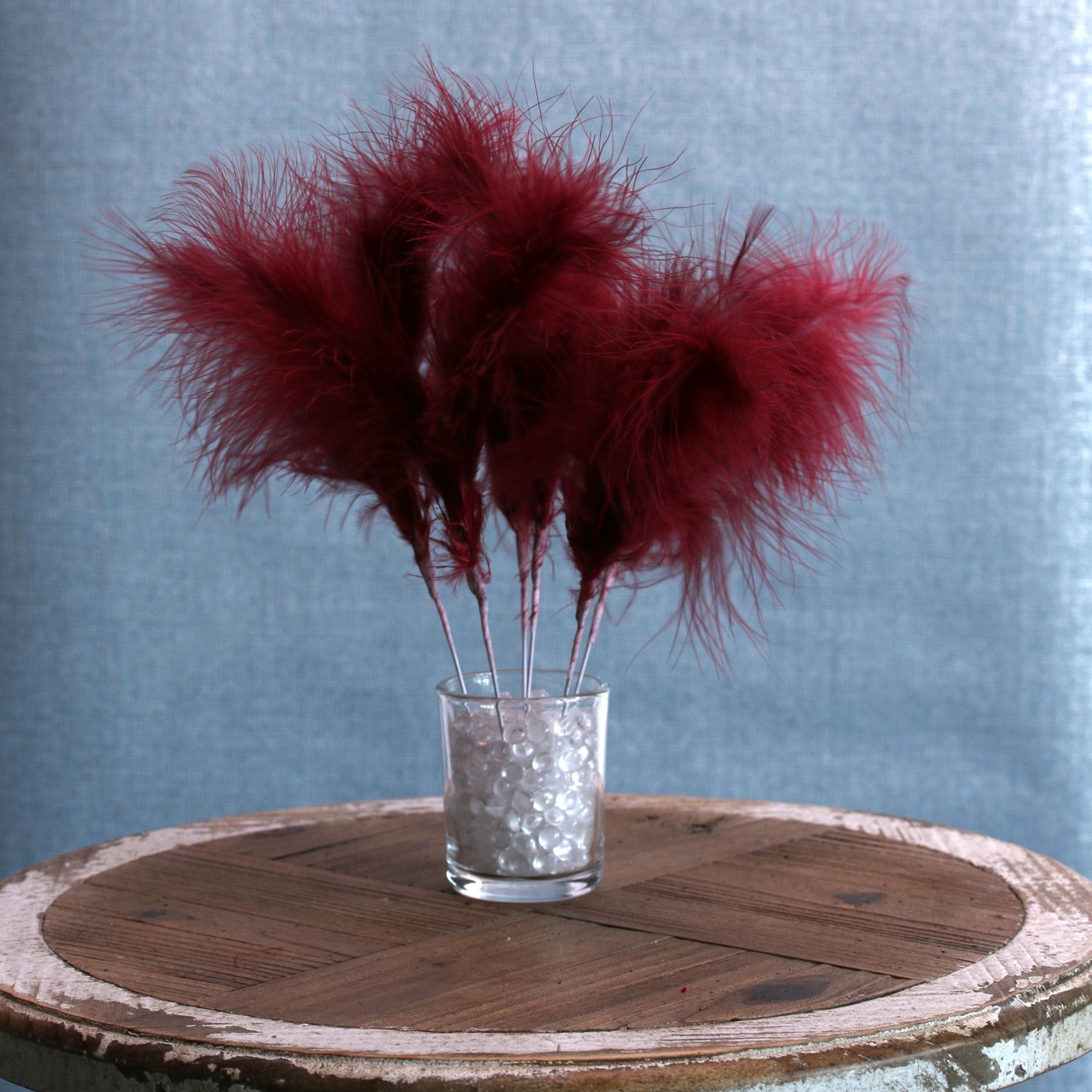 View Burgundy Fluff Feathers 6 Pack information