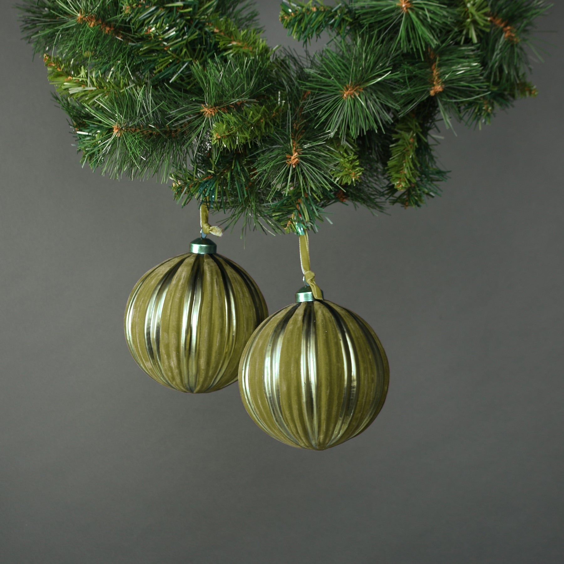 View Kaia 12cm Glass Green Velvet Bauble Set of 4 information