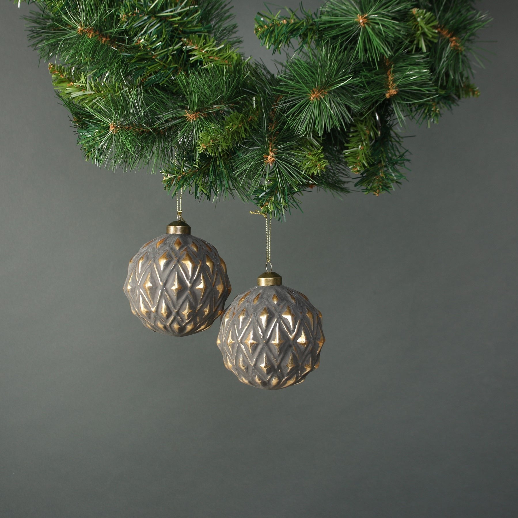 View Luna 10cm Glass Bauble Pewter Gold Set of 4 information