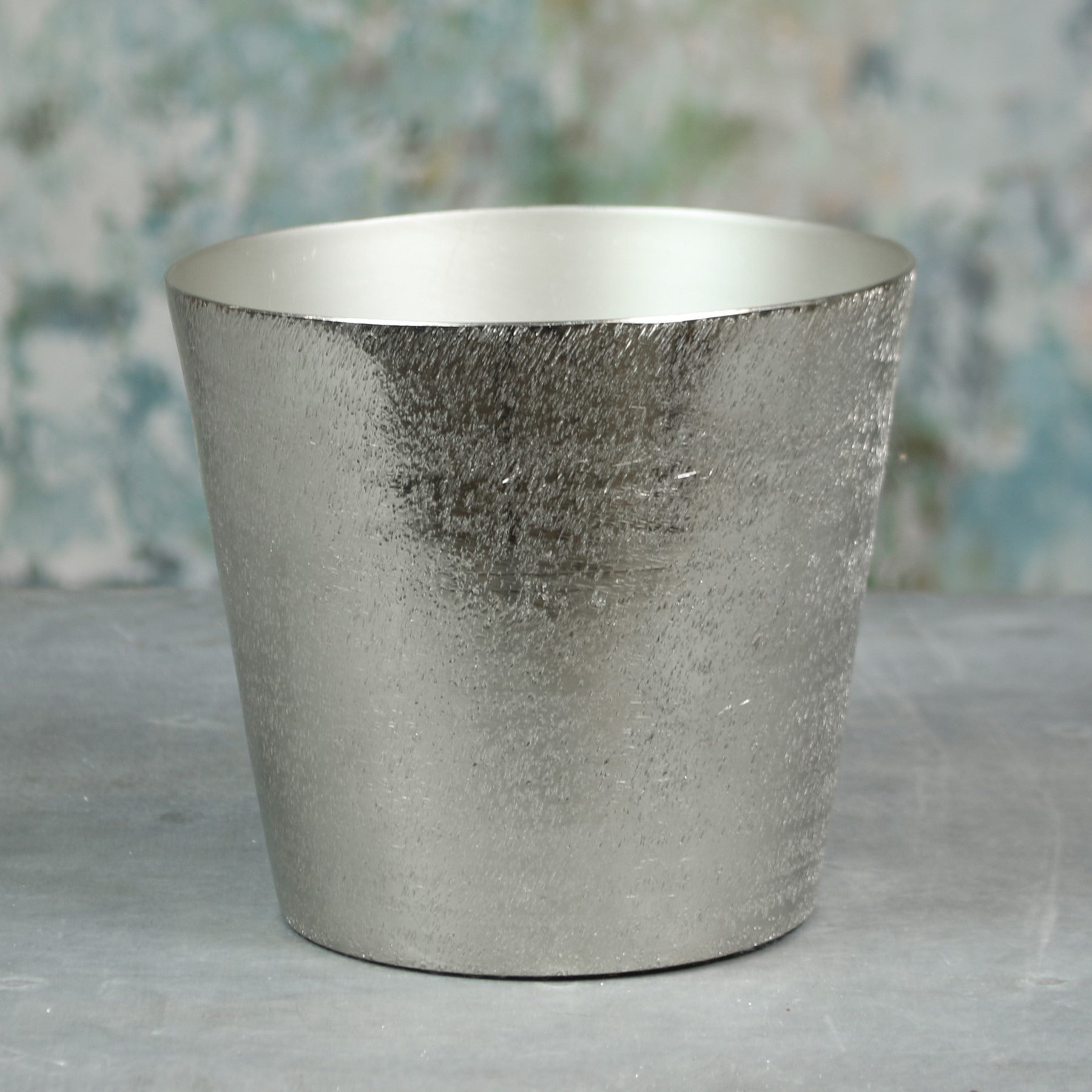 View Silver Mayfair Long Tom Planter Large information