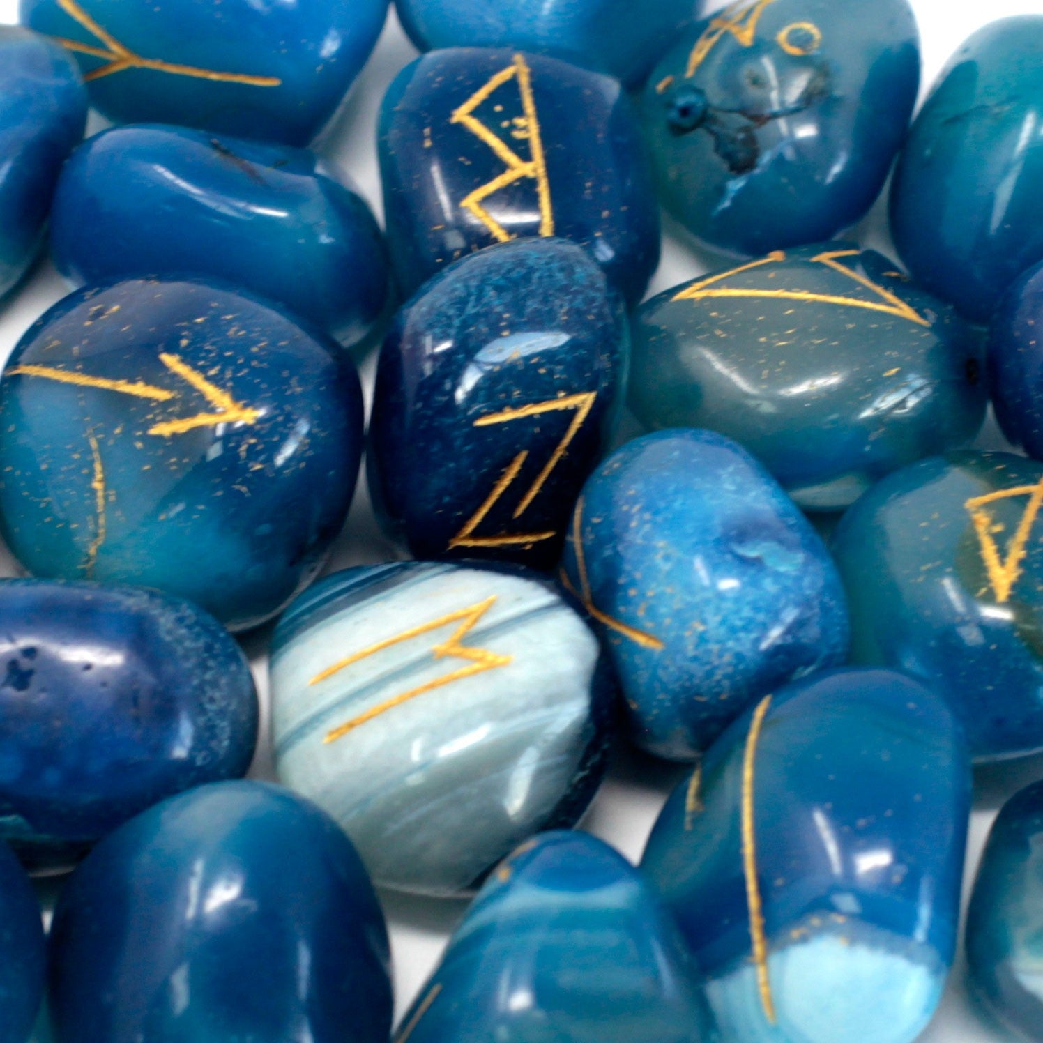 View Runes Stone Set in Pouch Blue Onyx information