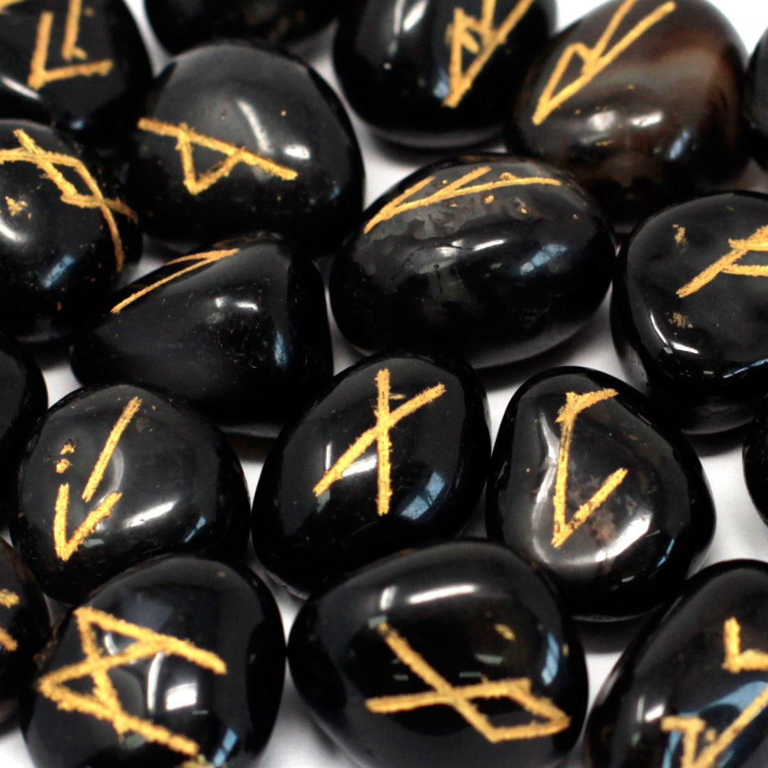 View Runes Stone Set in Pouch Black Onyx information
