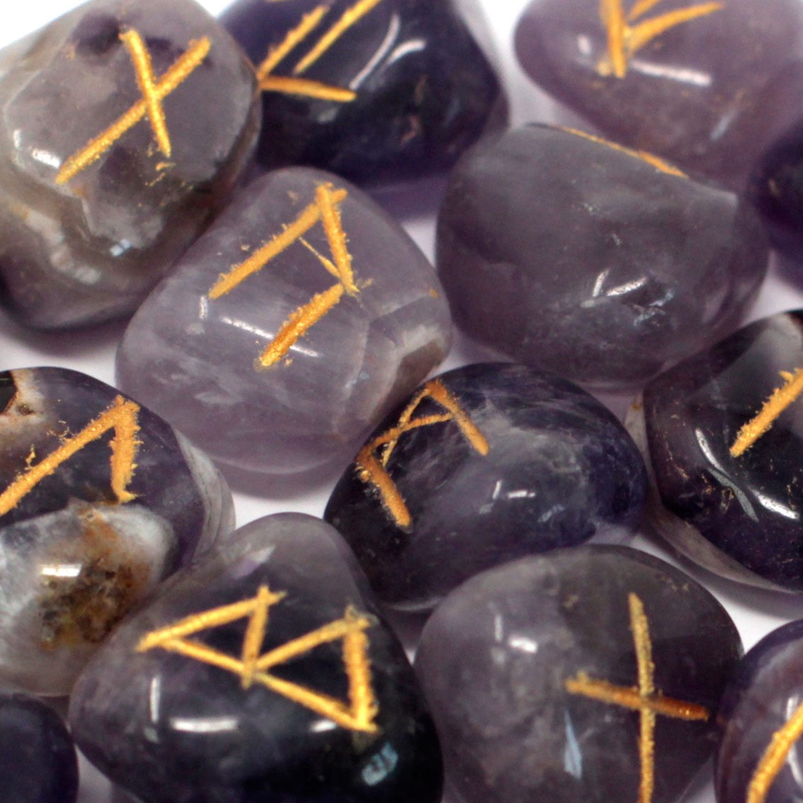 View Runes Stone Set in Pouch Amethyst information