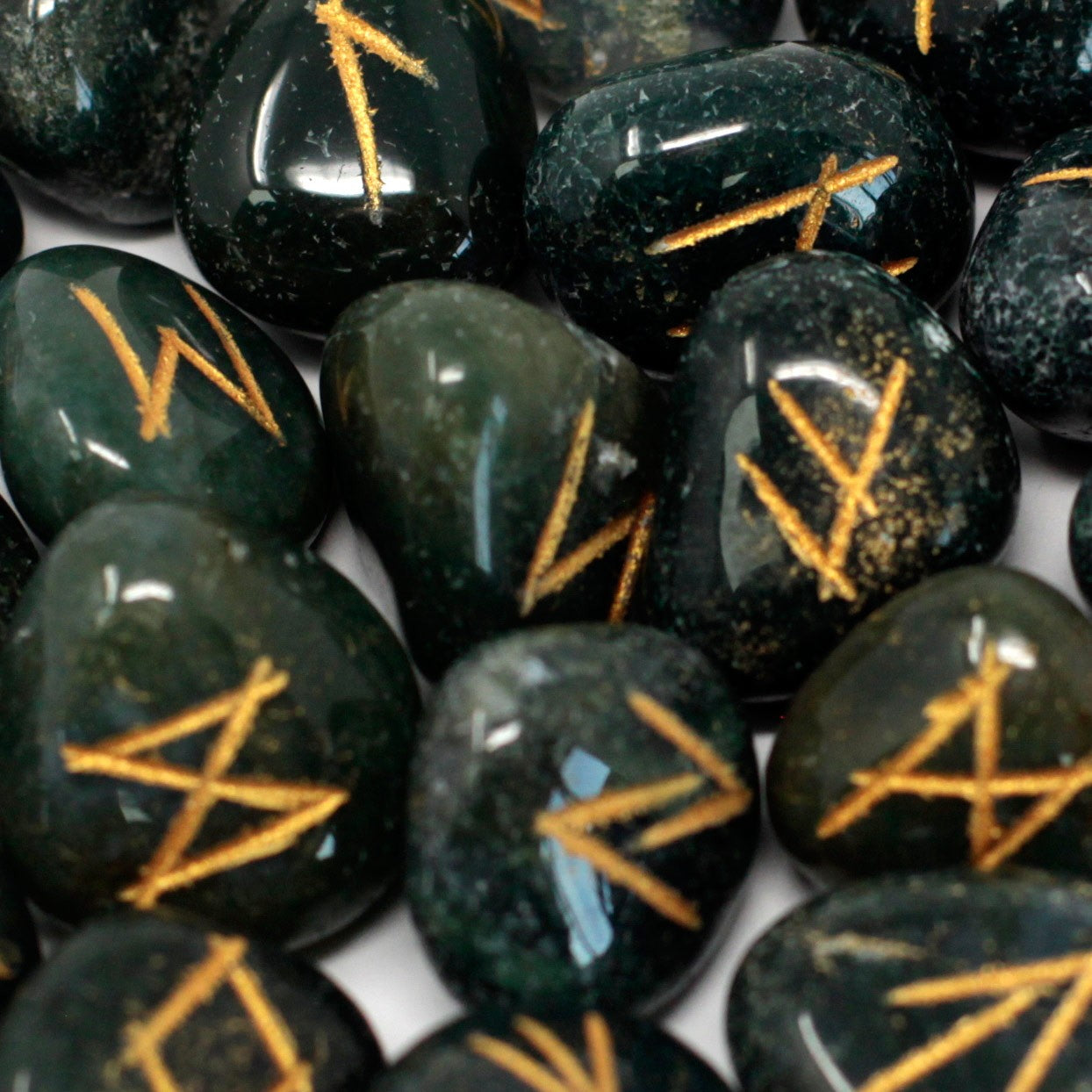View Runes Stone Set in Pouch Bloodstone information