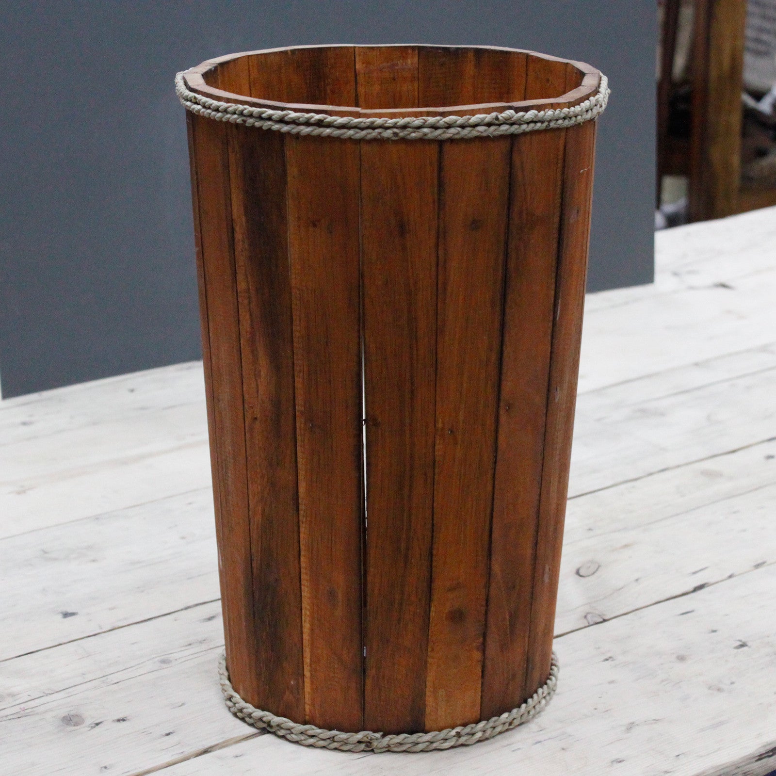 View Lrg Nautical Display Tub Brown 45x32cm information