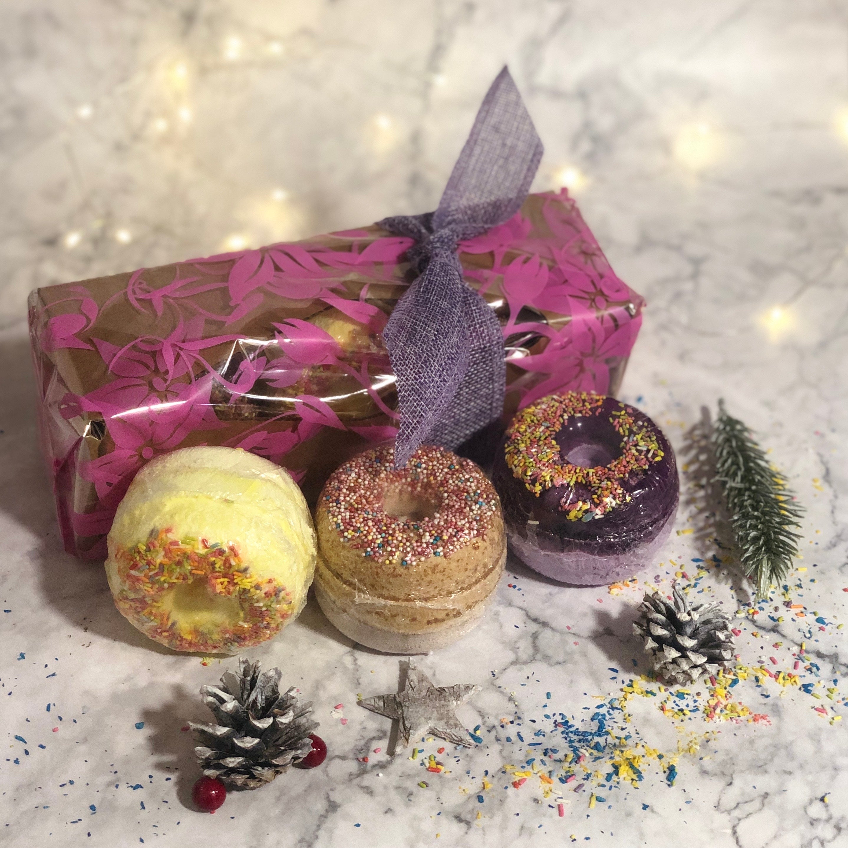 View Set Of 3 Donut Bathbombs Gift Pack Mix 2 information