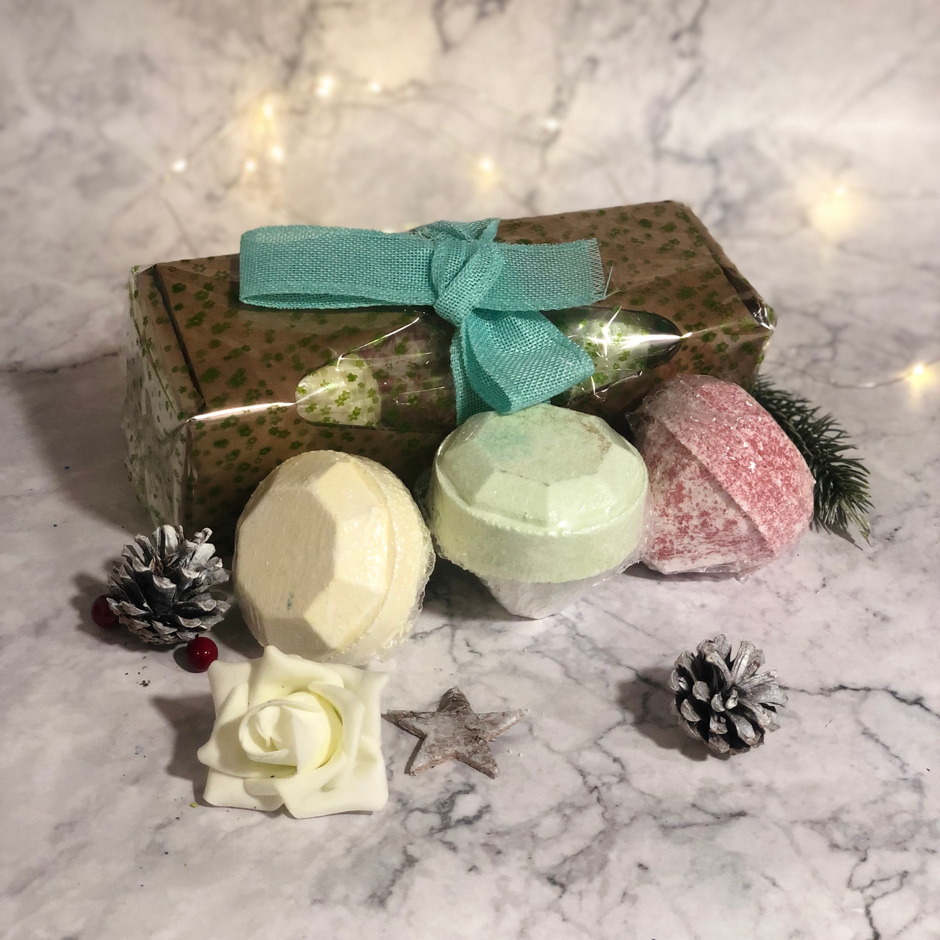View Set Of 3 Gemstone Bathbombs Gift Pack Mix 2 information