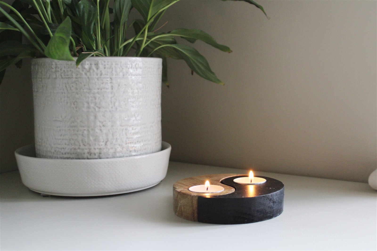 View Yin and Yang Wooden Tealight Holders information