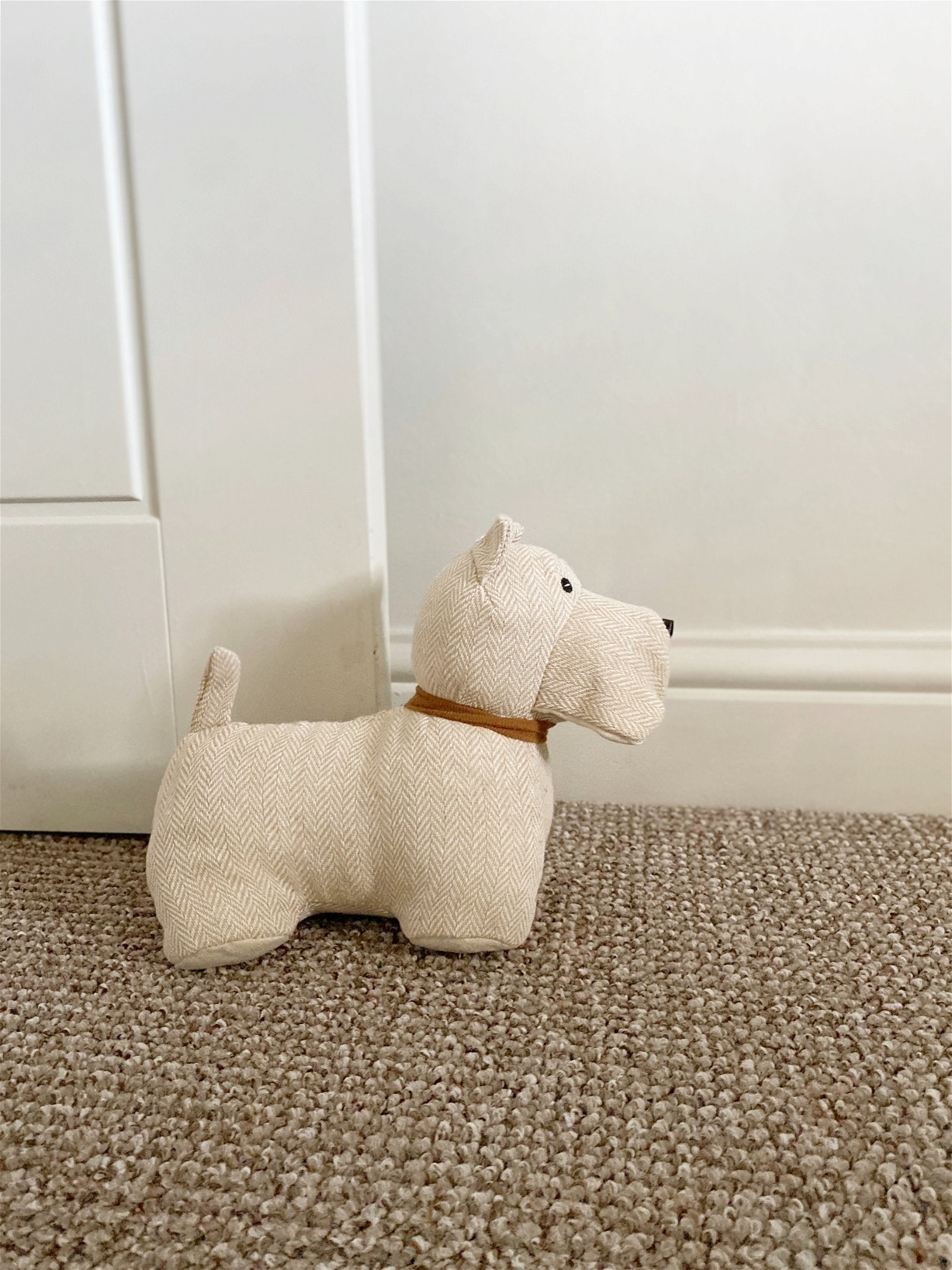 View Scottish Terrier Doorstop Natural information