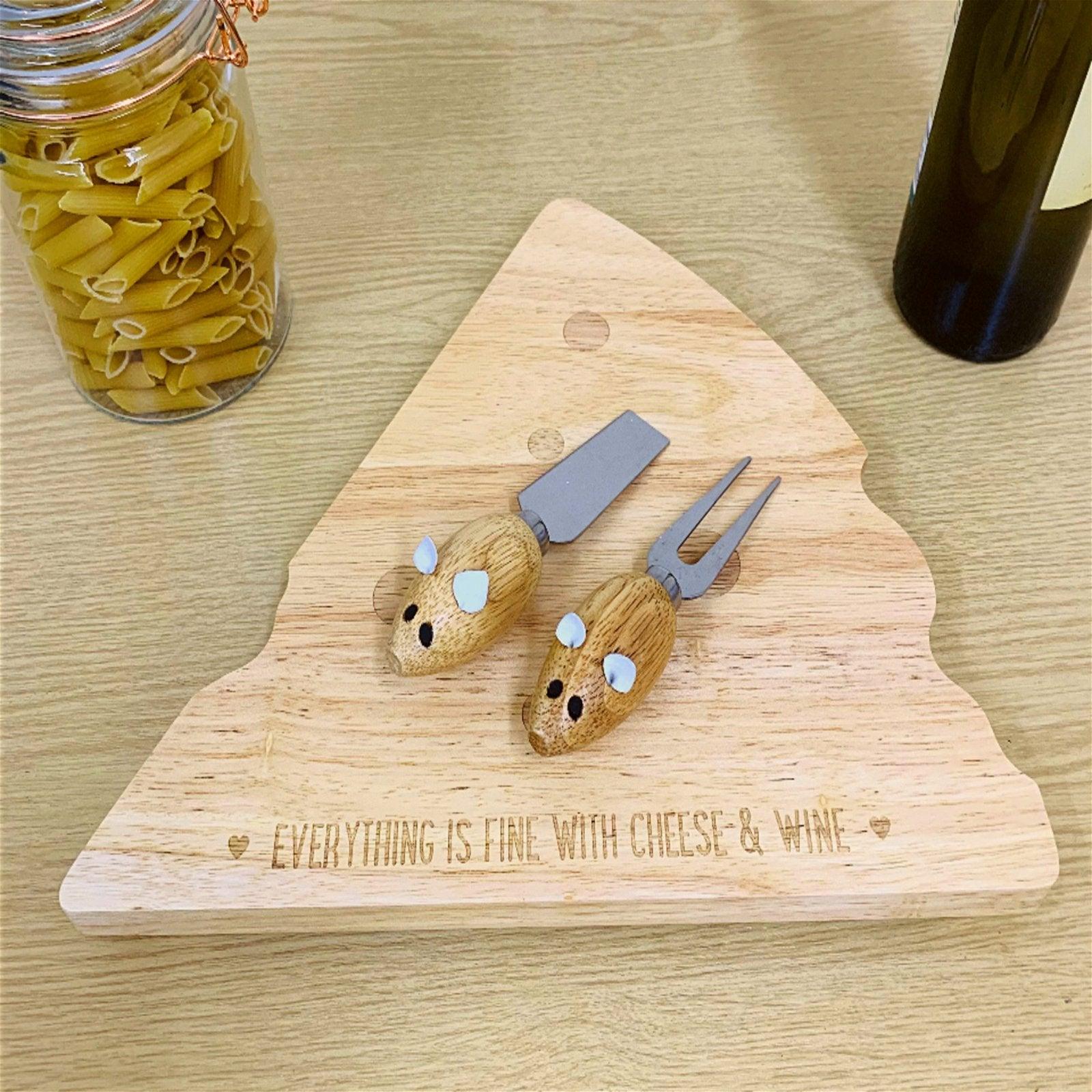 View Cheeseboard Wedge Shape with Mouse Knives information